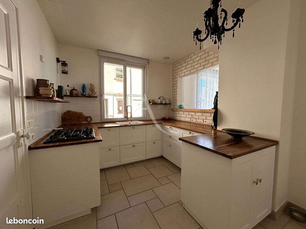 Appartement 5 pièces 180 m² · à Saint-Nazaire · 180 m² · 444 500 €