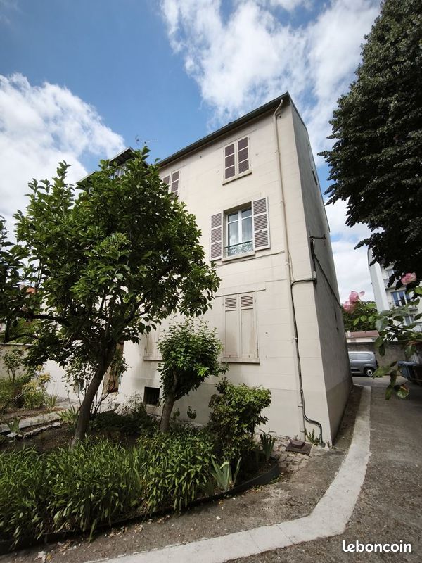 Appartement 3 pièces 51 m² · à Versailles · 51 m² · 298 000 €