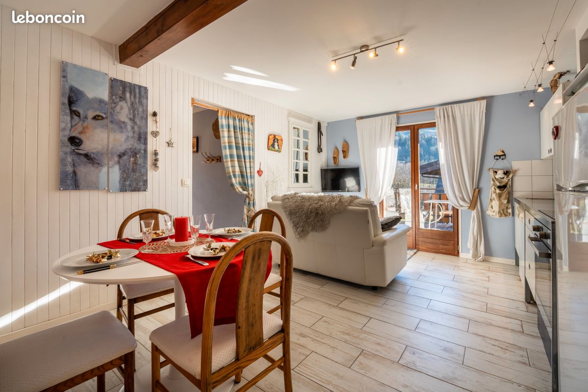 Chalet IRIS, avec grand spa (image 1)