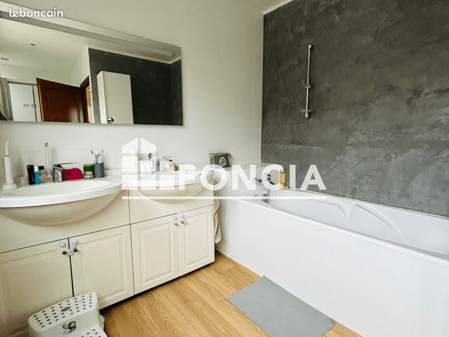 Maison a louer athis-mons - 6 pièce(s) - 182 m2 - Surfyn