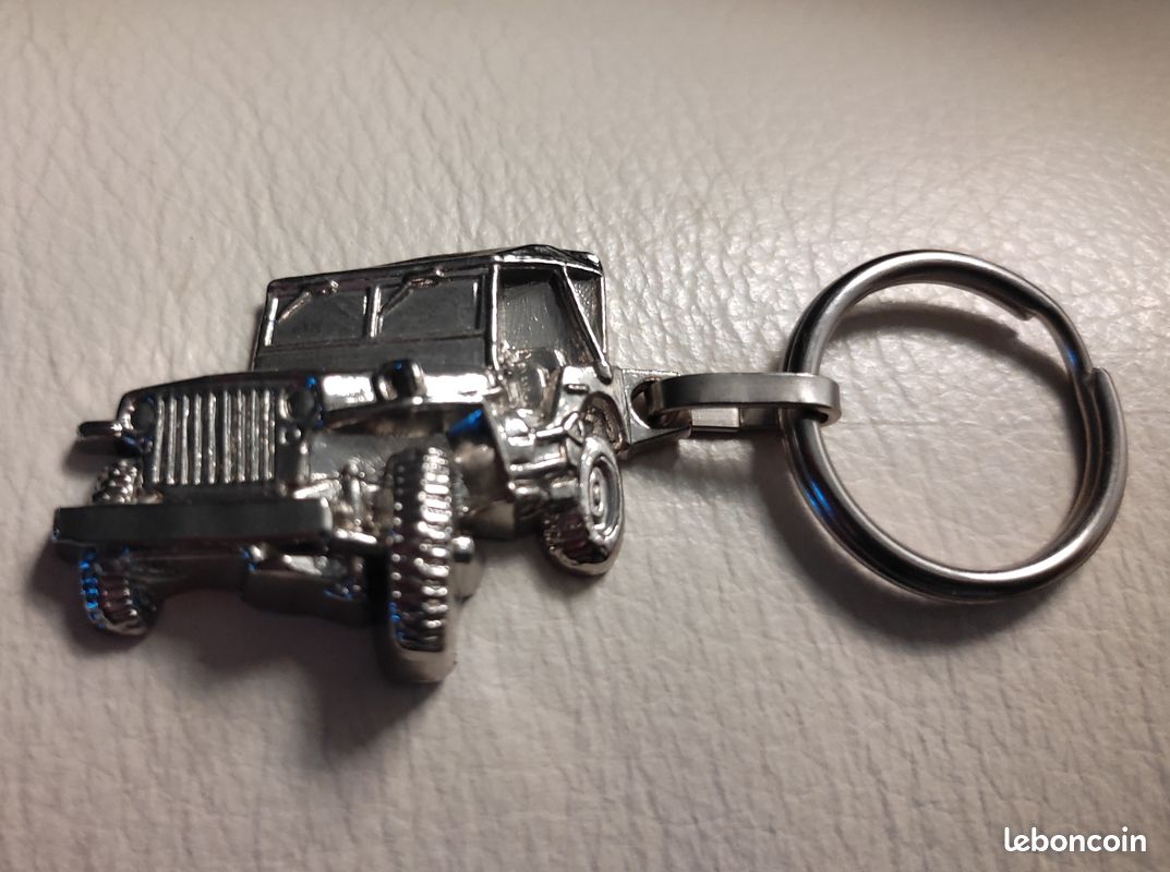 Lot De 2 Porte-clés Voiture Jeep – Pendentif 3D Blanc, Accessoire Personnalisé Cadeau