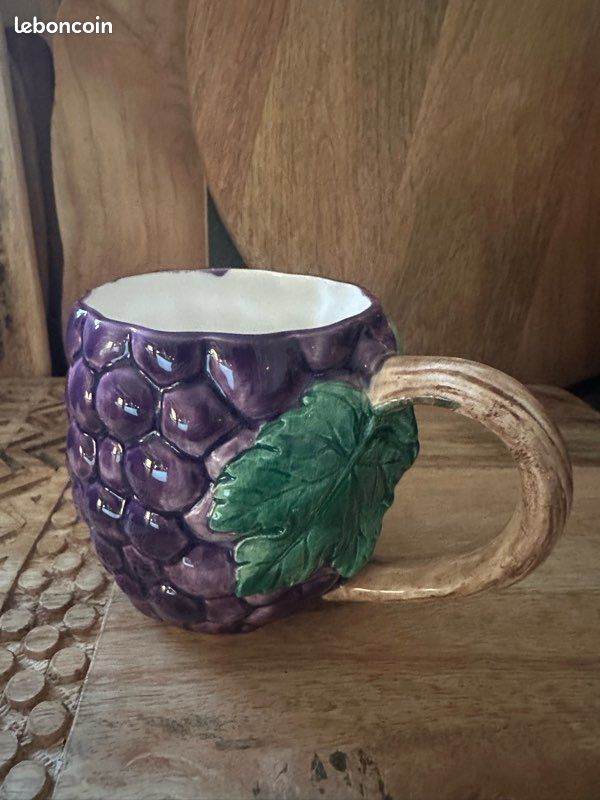 Tasse barbotine d'occasion - Arts de la table