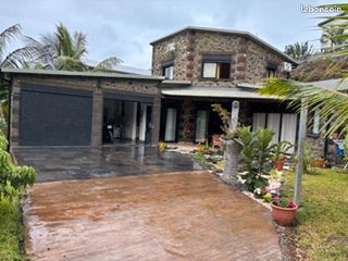 Maison 4 pièces 161 m² · à Sainte-Marie · 161 m² · 550 000 €