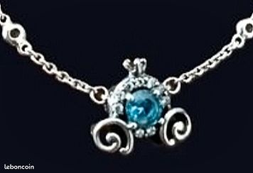 COLLIER ARWEN PHOSPHORESCENT, LE SEIGNEUR DES ANNEAUX REPLIQUE, COLLIER