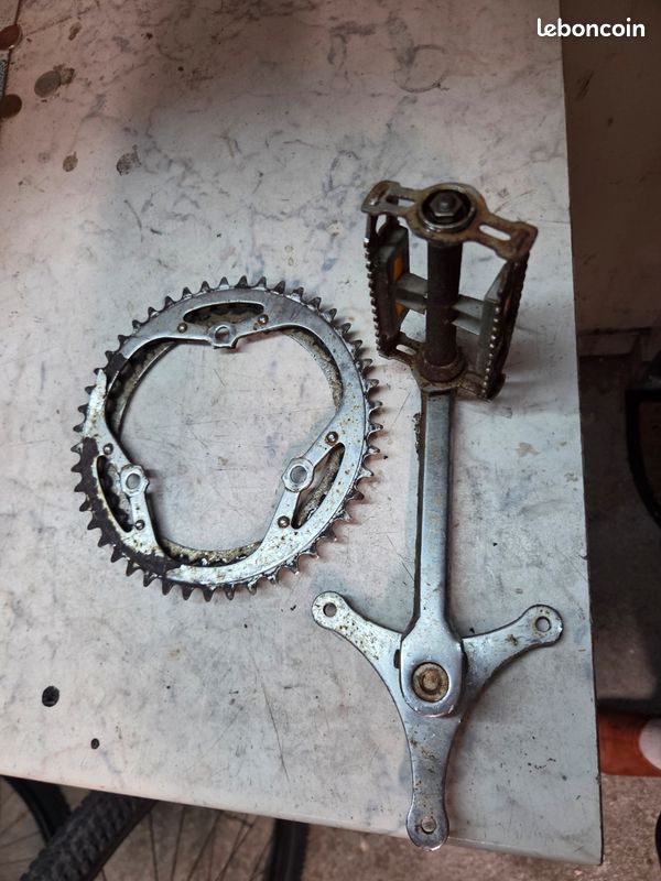 Double Plateaux 3 trous, avec pédalier à clavette 40-46 dents - Équipements vélos