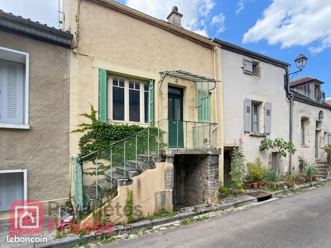 Maison 4 pièces 62 m² · à Noyers · 62 m² · 90 000 €