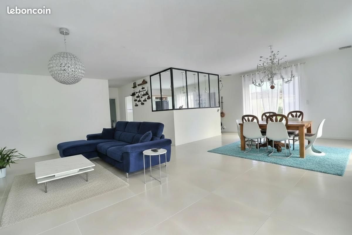 Maison 6 pièces 165 m² · à Vertheuil · 165 m² · 375 000 €