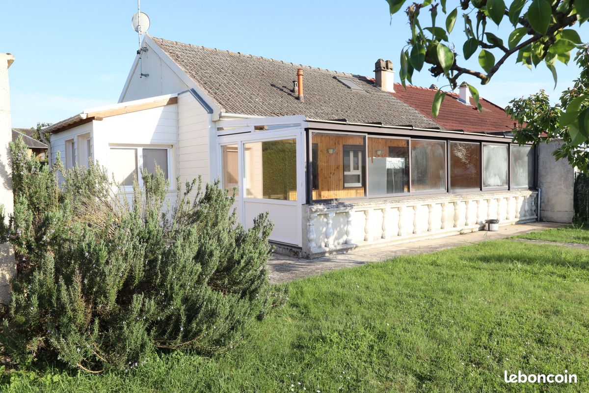 Maison 4 pièces 100 m² · à Ivry-la-Bataille · 100 m² · 190 000 €