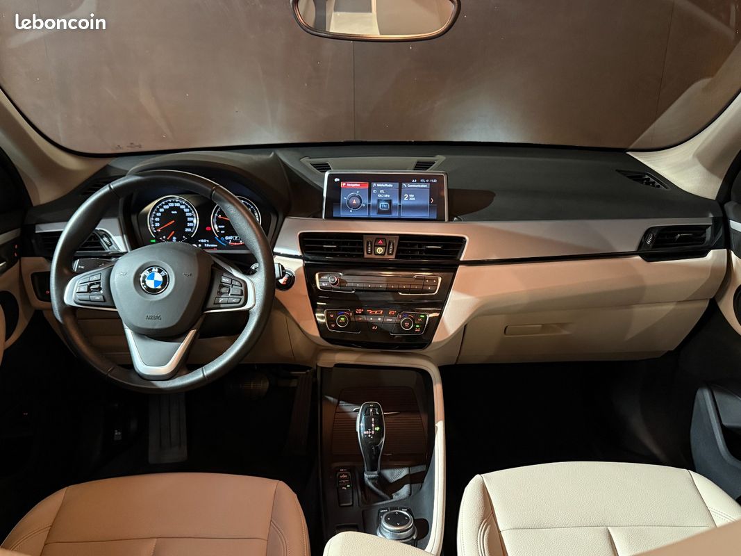 BMW X1 sDrive 18i Business Steptronic 1ère Main / Caméra (image 23)