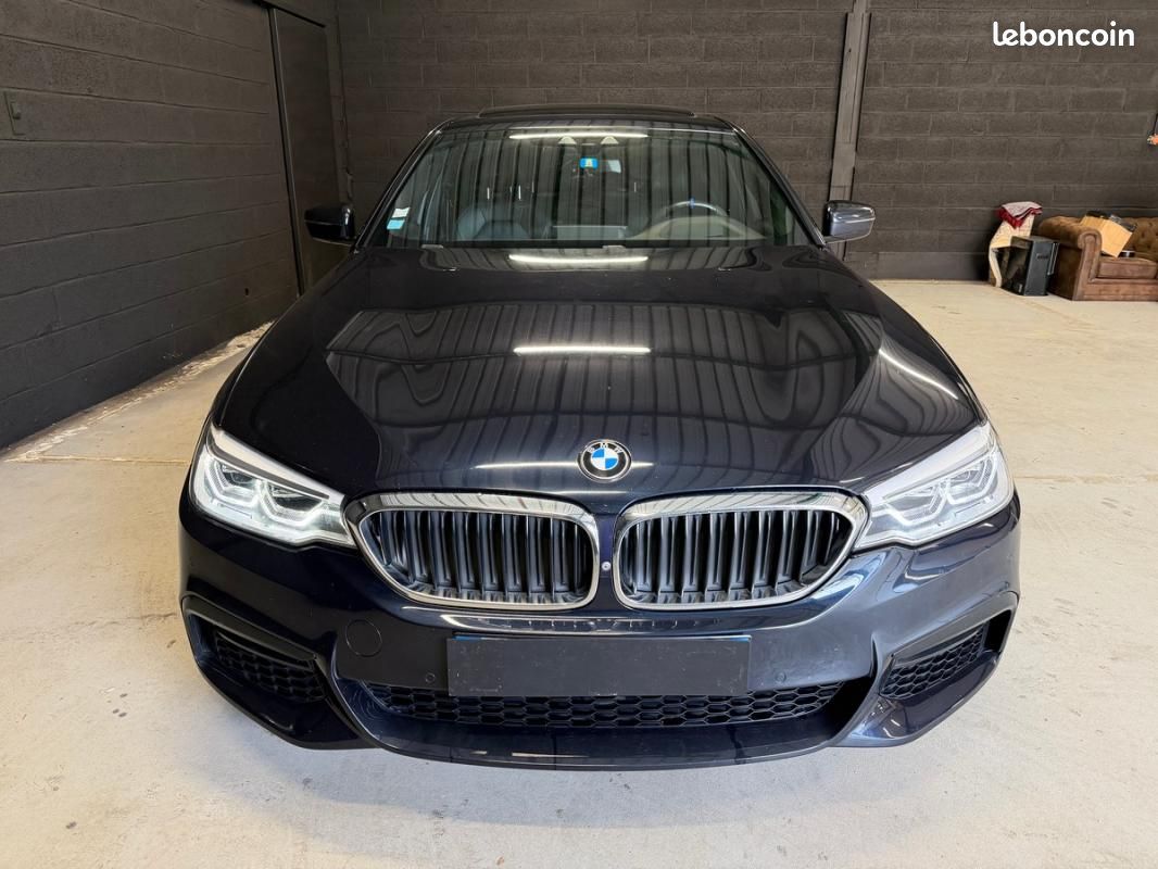 BMW Série 5 G30 520D xDrive 190 ch BVA 8 M Sport Harman Kardon / Toit ouvrant Caméra 360° (image 8)