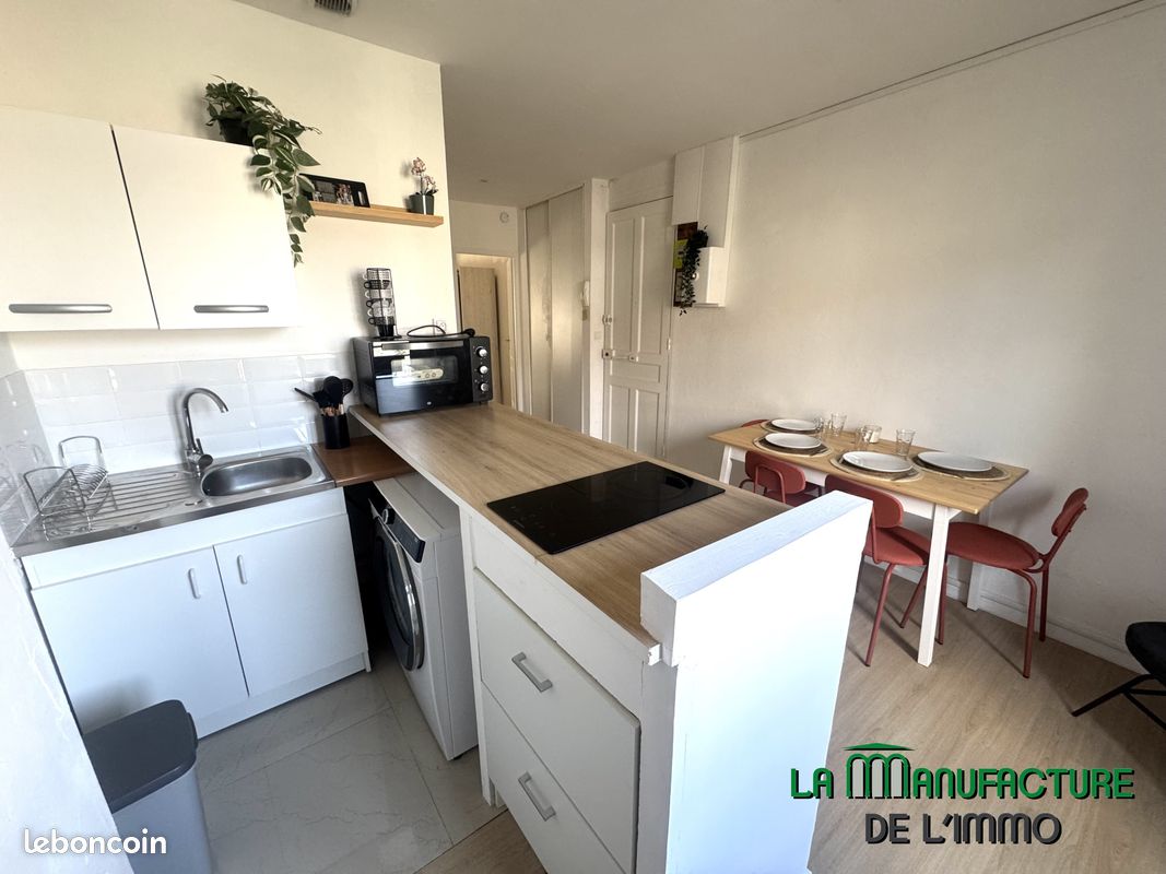 Appartement 1 pièce 31 m² · à Saint-Étienne · 31 m² · 350 €