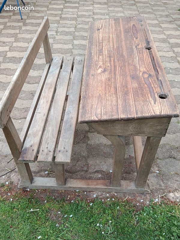 Banc d' écolier avec encriers (image 2)