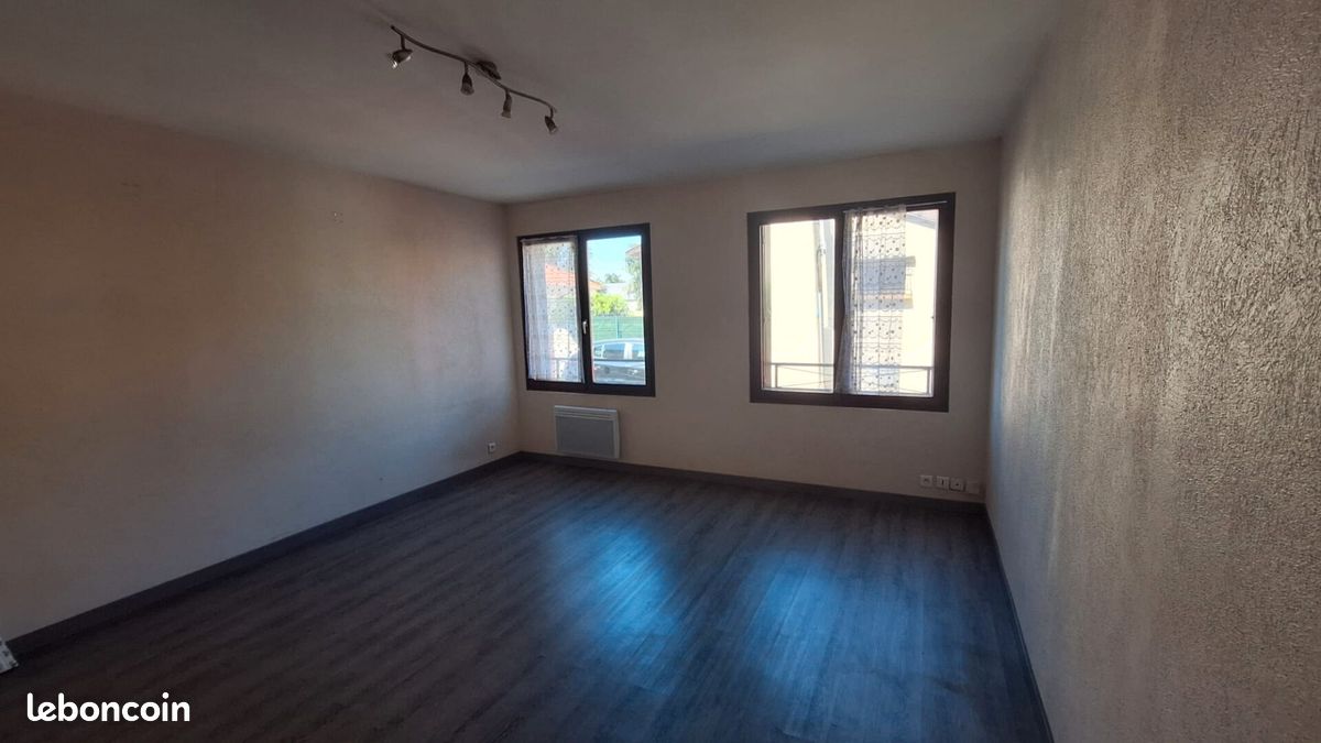 Appartement a louer pontault-combault - 1 pièce(s) - 29 m2 - Surfyn