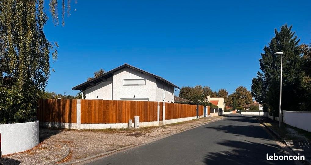 Maison 5 pièces 133 m² · à Pessac · 133 m² · 2 650 €
