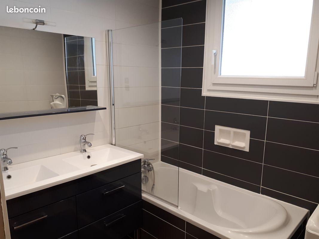 Appartement 3 pièces 65 m² · à Saint-Étienne · 65 m² · 660 €