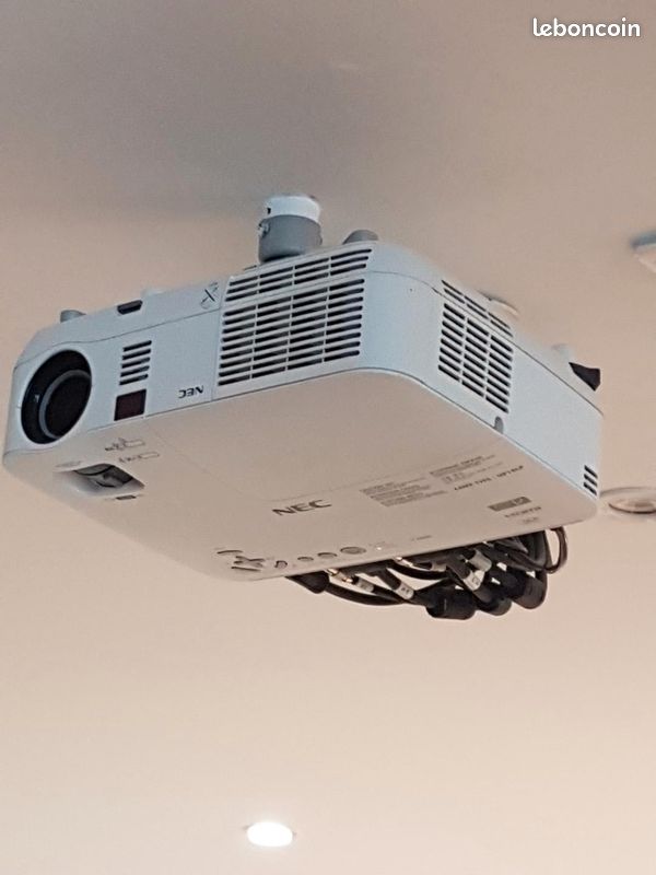 Video projecteur (image 1)