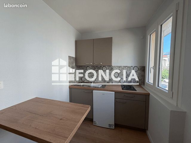 Appartement 1 pièce 19 m² · à Grenoble · 19 m² · 490 €