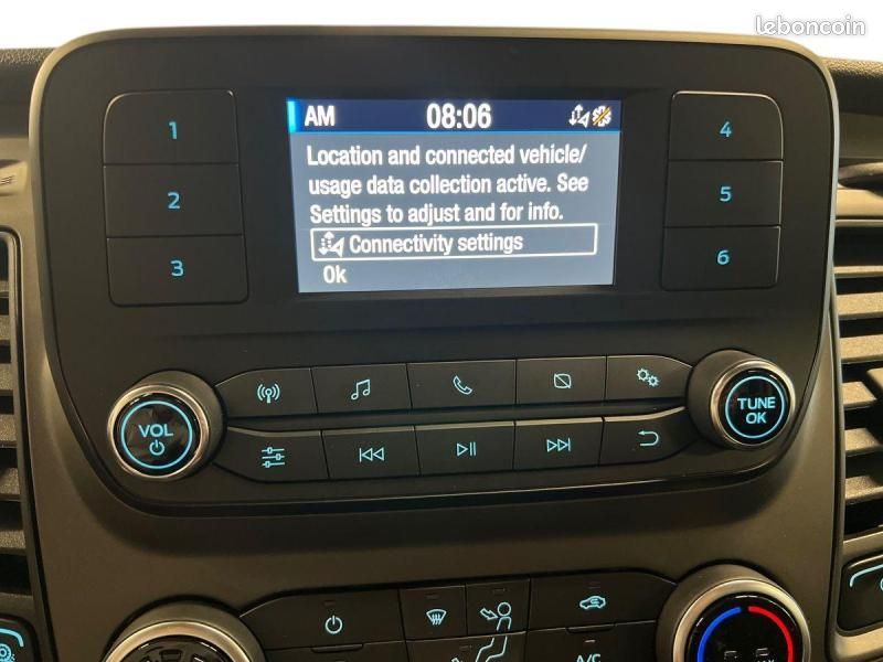 Ford Transit 2T Fg T330 L2H2 2.0 EcoBlue 130ch S&S Trend Business (image 10)
