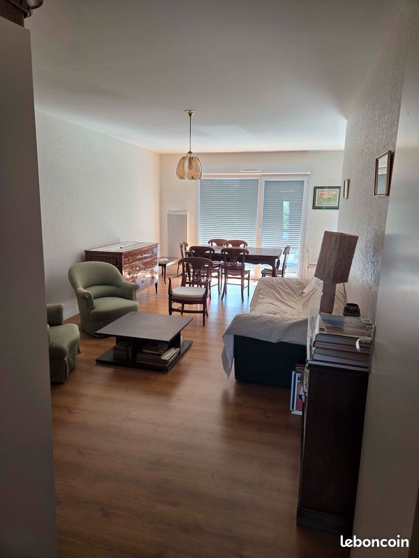 Appartement 3 pièces 76 m² · à Locmiquélic · 75,7 m² · 249 000 €