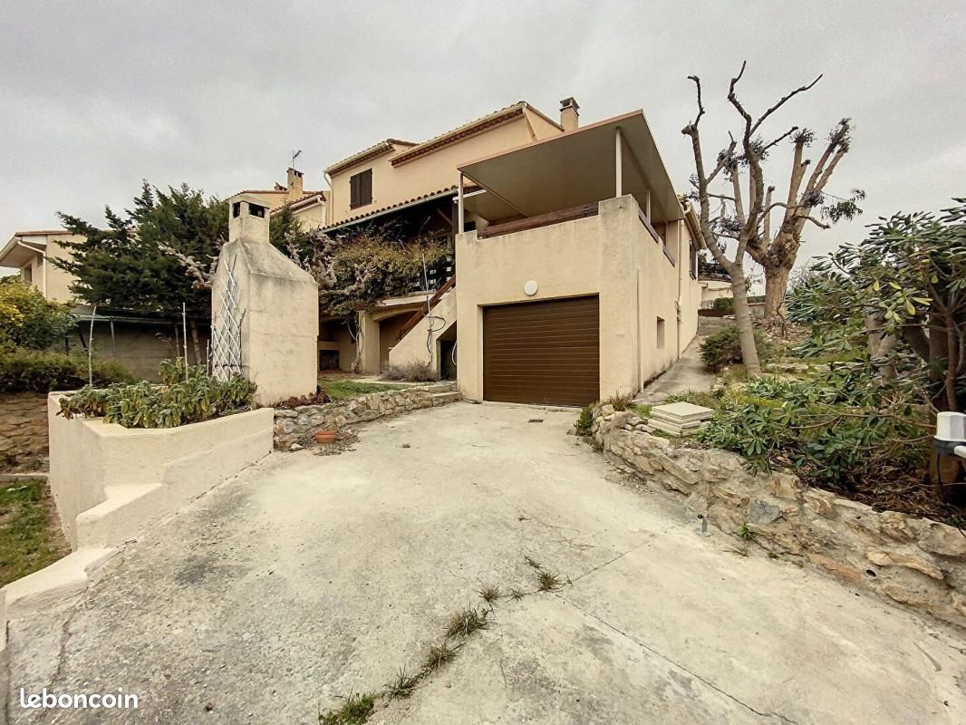 Maison 6 pièces 115 m² · à Saint-Estève · 115 m² · 1 600 €