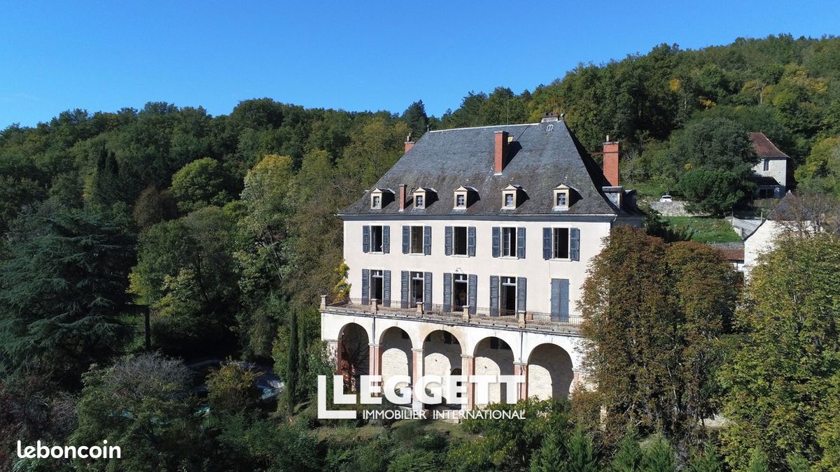 Maison 17 pièces 690 m² · à Catus · 690 m² · 595 000 €