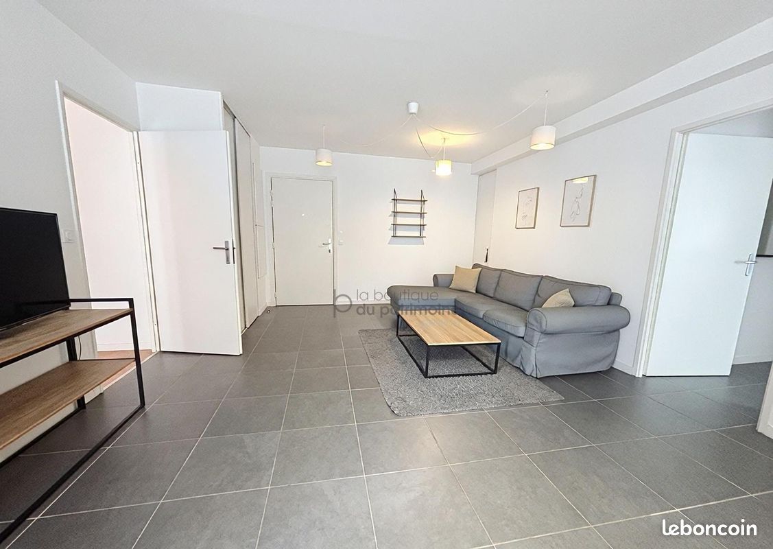 Appartement 4 pièces 85 m² · à Bordeaux · 85 m² · 1 290 €/mois