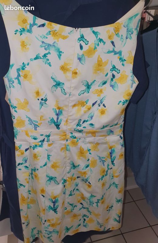 Robe col, roulé sans manches Zara : Achat occasion | Robes courtes (femme) Zara Noir Neuf, sans étiquette