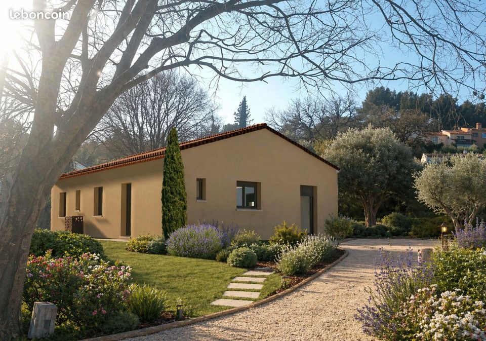 Terrain 750 m² · à Draguignan · 142 000 €