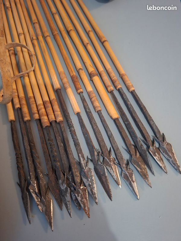LOT ARC, CARQUOIS, flèches africain ancien EUR 50,00 - FR