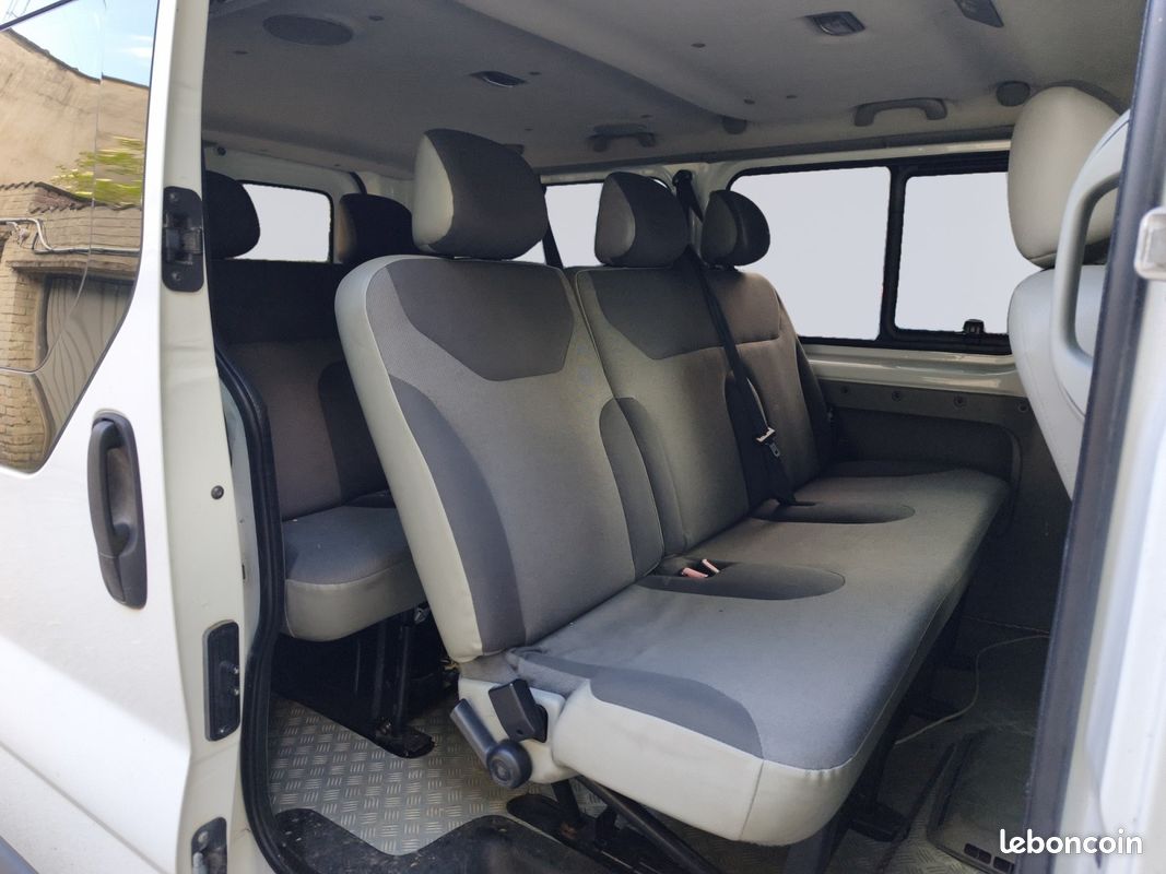 Renault trafic fourgon gn 2.5 dci 150 l1h2 1200 kg grand confort bvr garantie 12 mois (image 12)