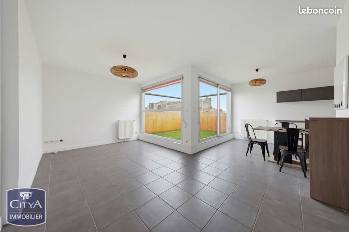 Appartement 5 pièces 100 m² · à Bordeaux · 100 m² · 440 000 €