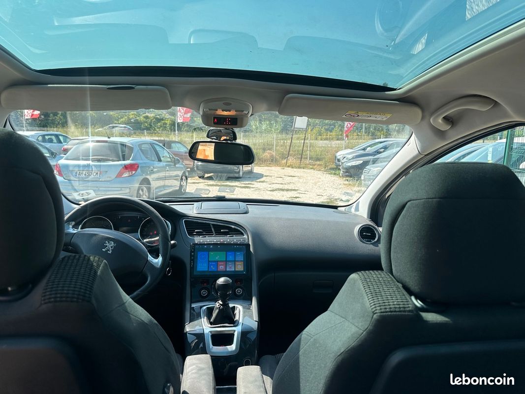 Peugeot 5008 1.6 hdi 115 cv *PETIT PRIX (image 9)