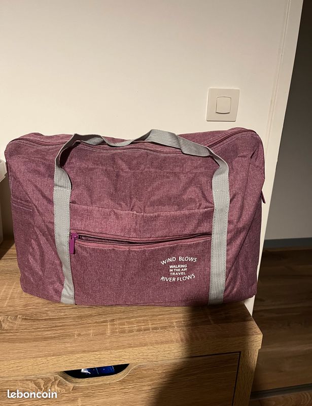 Sac de voyage "cabine" mauve (image 1)