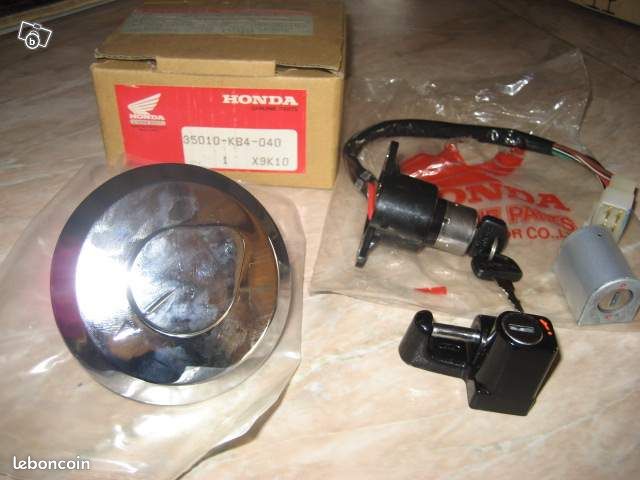 Honda 125 t nieman bouchon +jeu de cles (image 2)