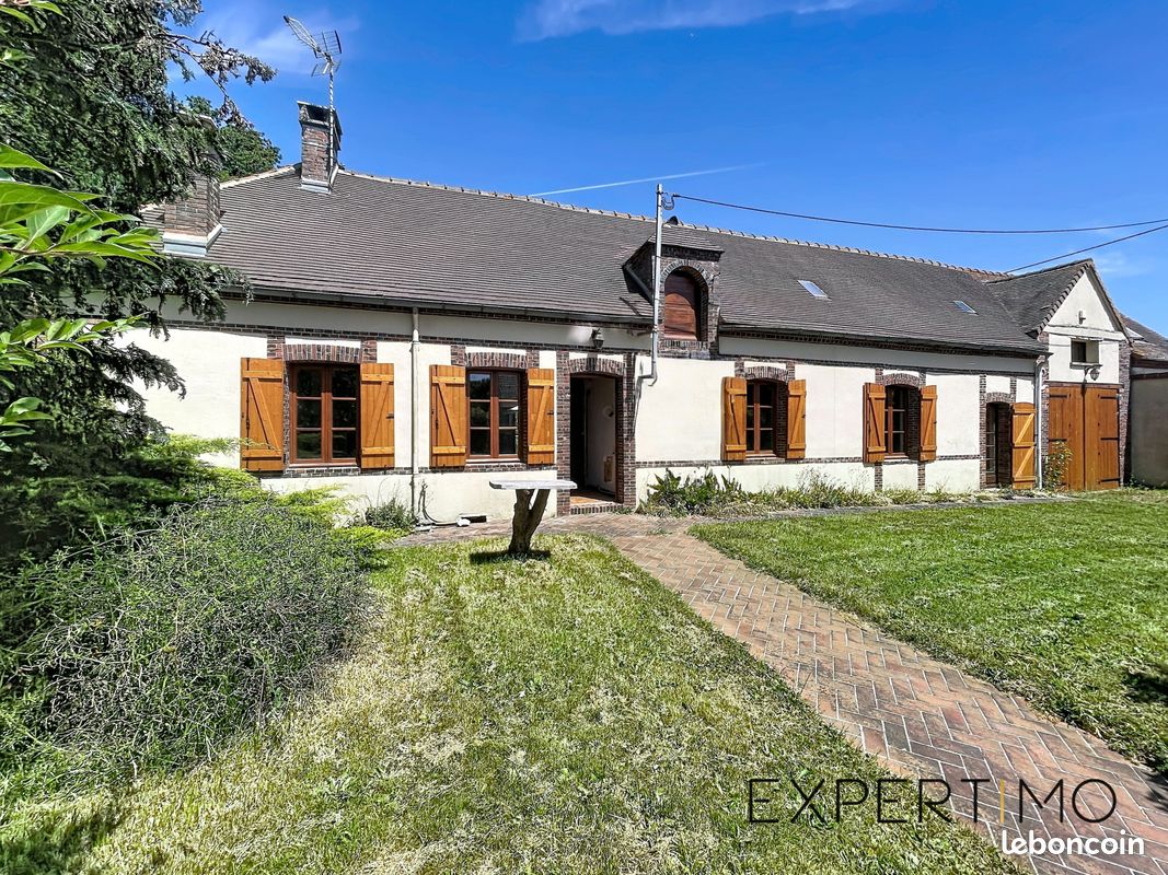 Maison 5 pièces 155 m² · à Le Mesnil-Thomas · 155 m² · 145 000 €