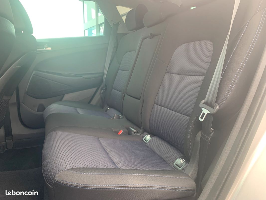 Hyundai Tucson 141 chevaux | Creative | Caméra de recul | Attelage | Roue de secours (image 18)