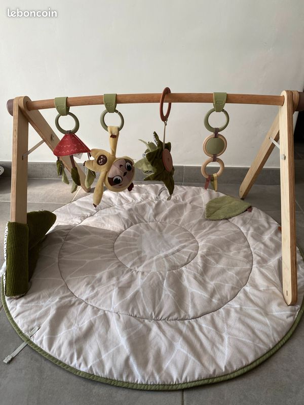Tapis d’éveil avec arche en bois (image 3)