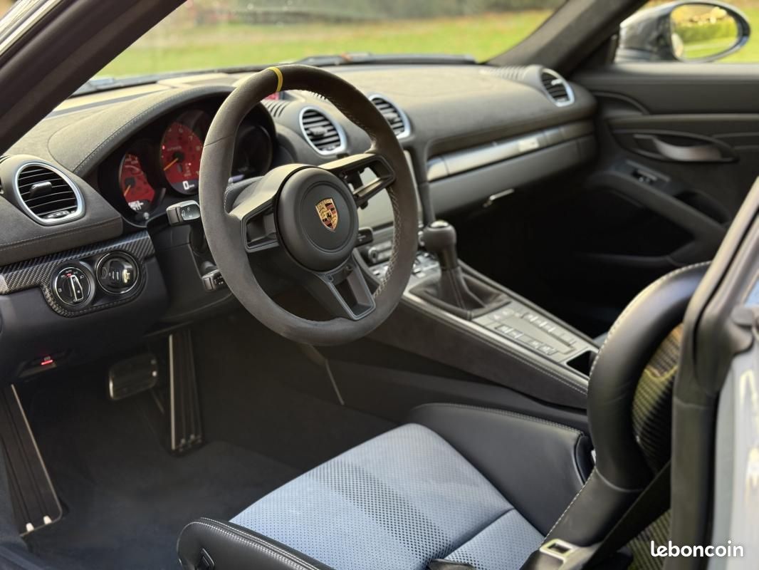 Porsche 718 Cayman (982) 4.0 500ch GT4 RS (image 8)