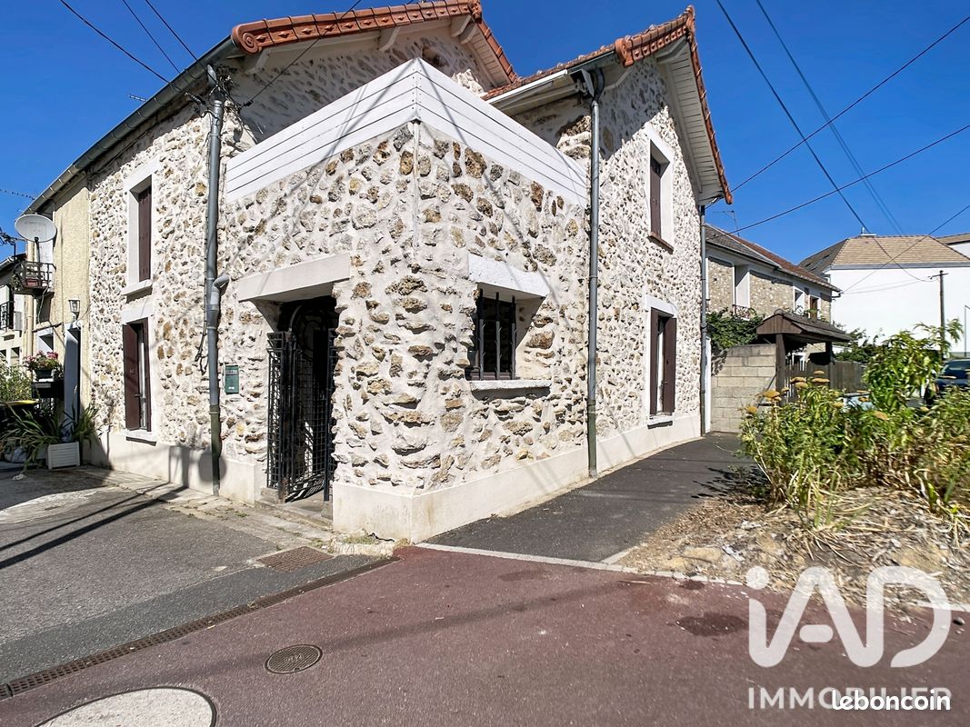 Maison 3 pièces 75 m² · à Pontault-Combault · 75 m² · 239 000 €