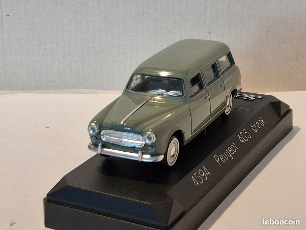 PEUGEOT 203 BREAK NOIR Vitré GENDARMERIE par LEADER 140111 au 1/43 avec