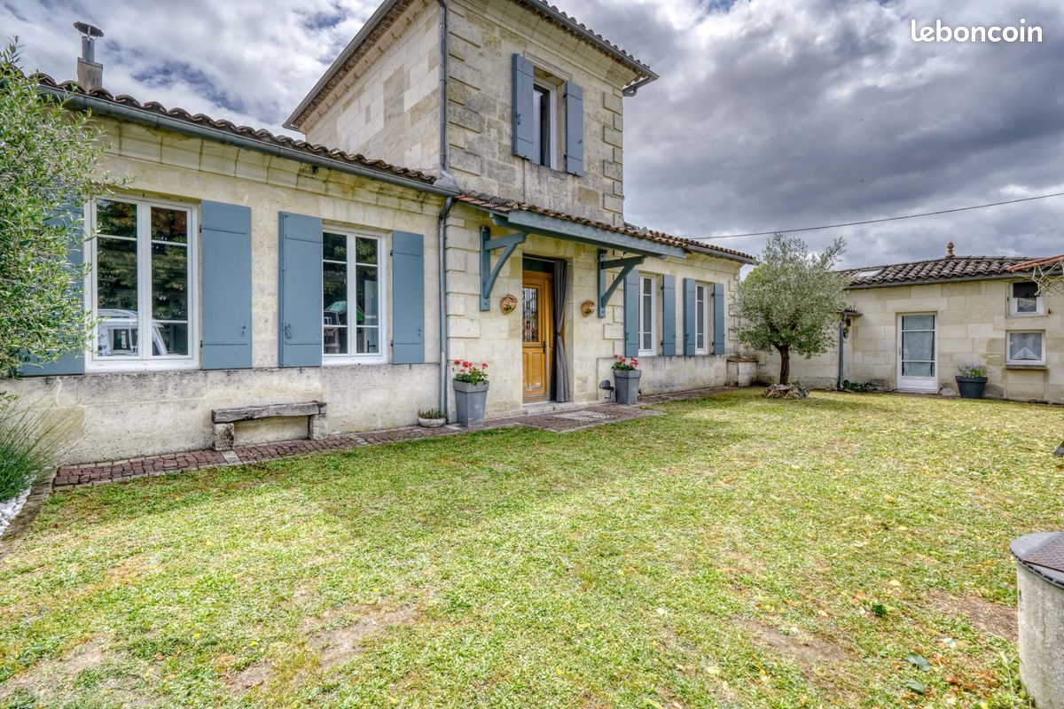 Maison 7 pièces 166 m² · à Saint-André-de-Cubzac · 166 m² · 408 500 €