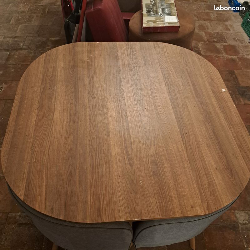Table ronde + 4 chaises (image 2)