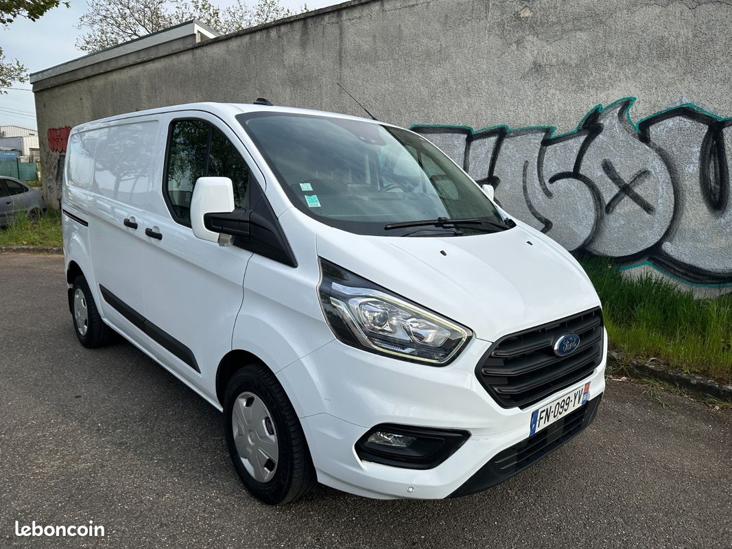 Ford transit custom fourgon 300 l1h1 2.0 ecoblue 105 trend business (image 1)