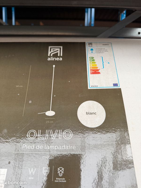 Pied de lampadaire métal blanc ref Olivio 23 x H 141 cm Alinea neuf (image 3)