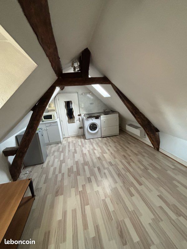 Appartement 2 pièces 29 m² · à Moulins · 29 m² · 370 €/mois