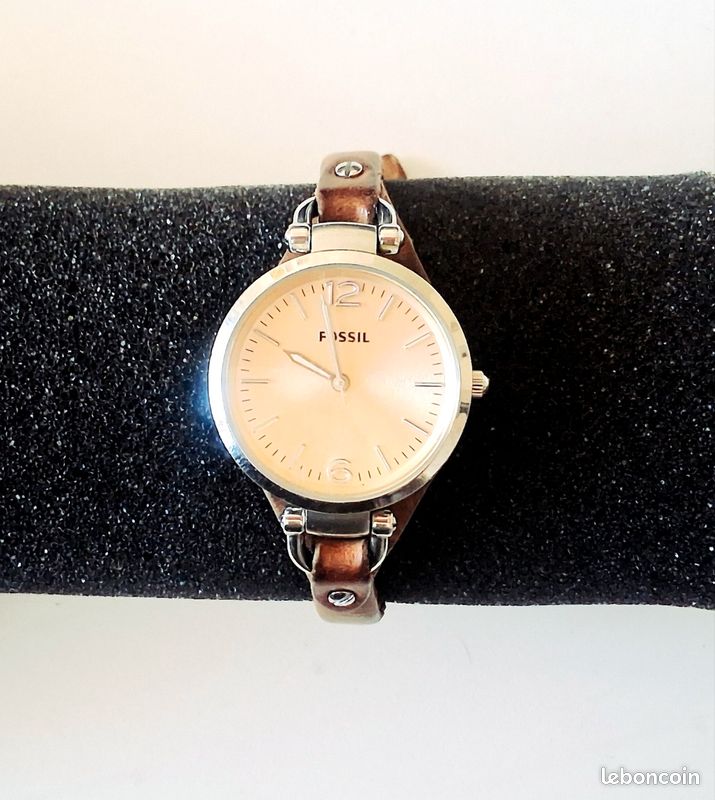 Montre à pile pour femme Fossil Montres Bijoux