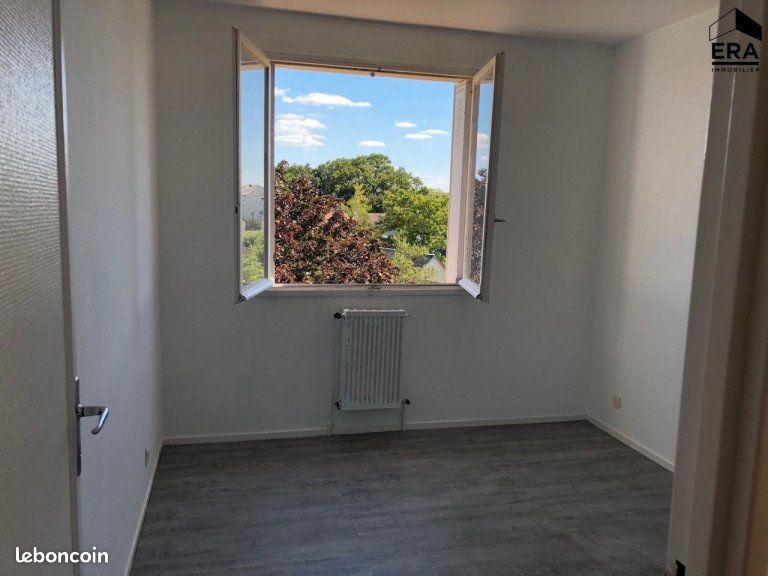 Appartement 4 pièces 75 m² · à Blois · 75 m² · 645 €/mois