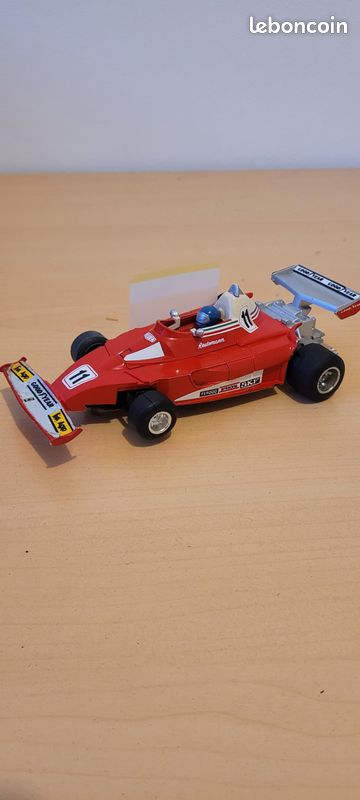 Tintin - Ensemble de 2 voitures 1:24 - La décapotable de Haddock + Le