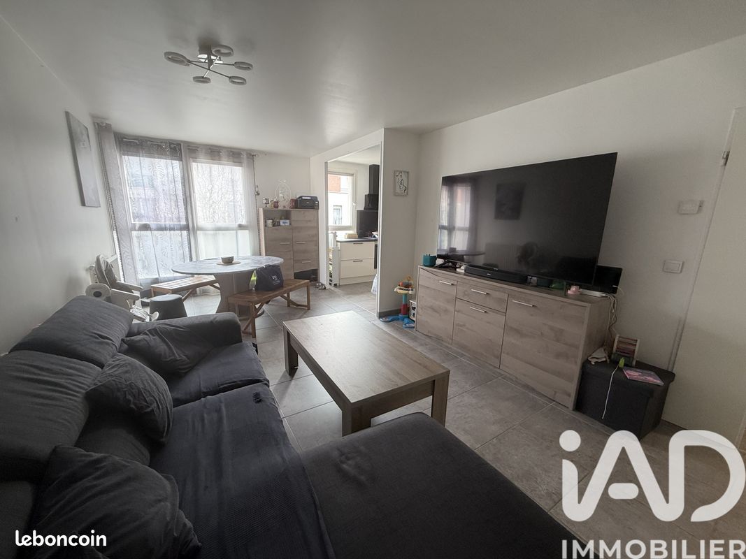 Appartement 4 pièces 82 m² · à Saint-Pierre-du-Perray · 82 m² · 206 000 €