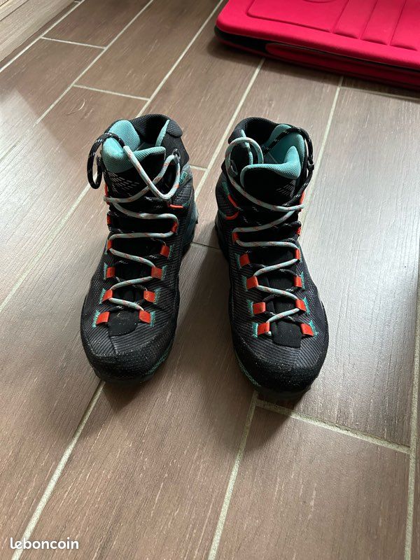 Chaussure de randonnée / raquette. La Sportiva (image 2)